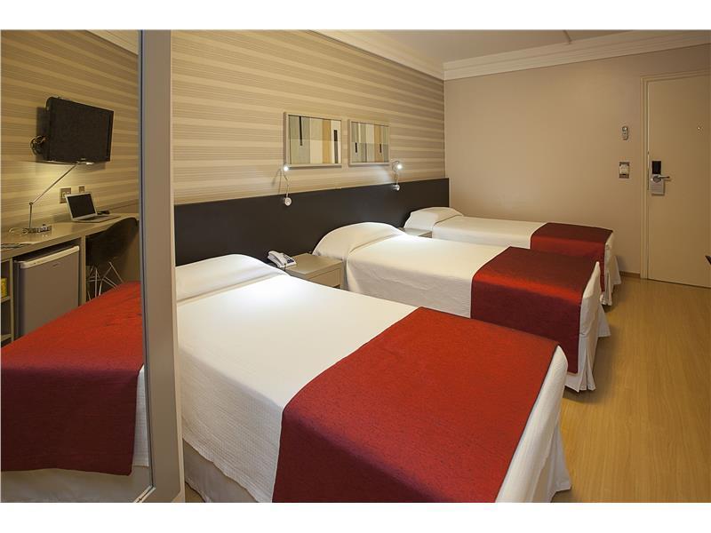 Max Plaza Hotel มารีเลีย ภายนอก รูปภาพ