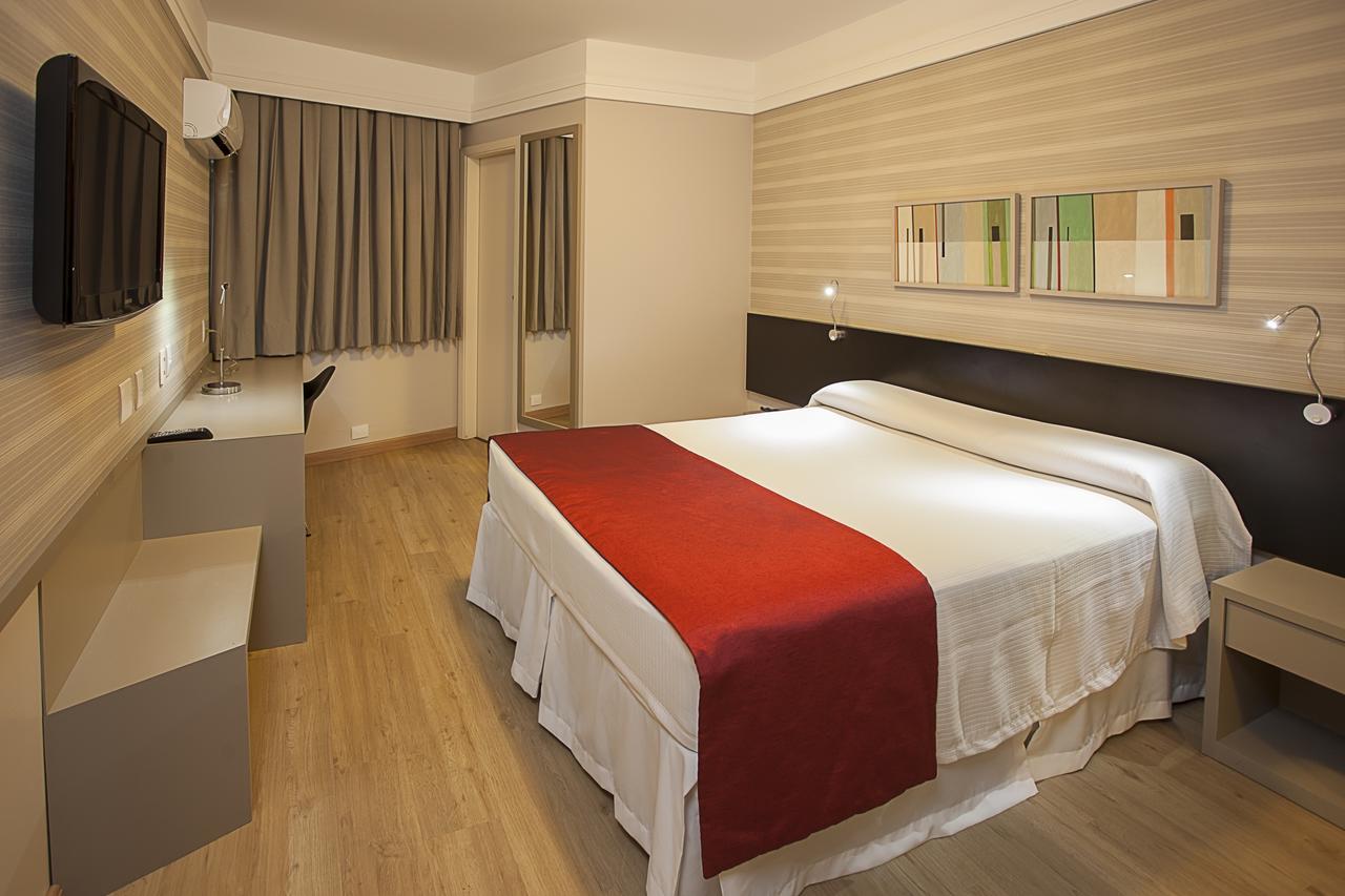 Max Plaza Hotel มารีเลีย ภายนอก รูปภาพ